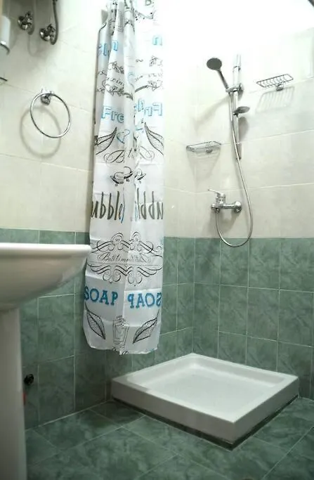 Sunny Flat In The Center Of Tirana, 2 Min. Walk Apartment 0*, Tirana